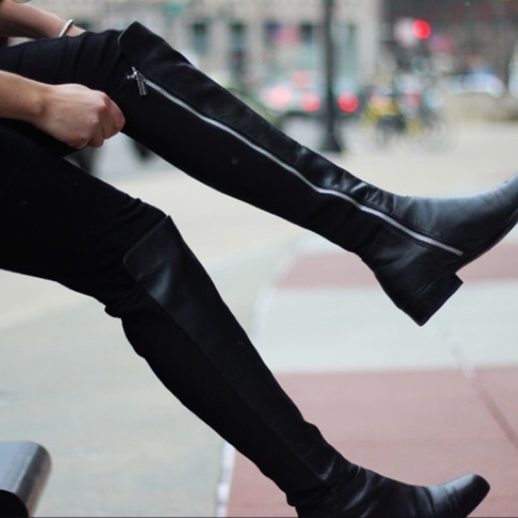 Michael Kors - “Bromley Flat Boot” - Picture 6 of 8